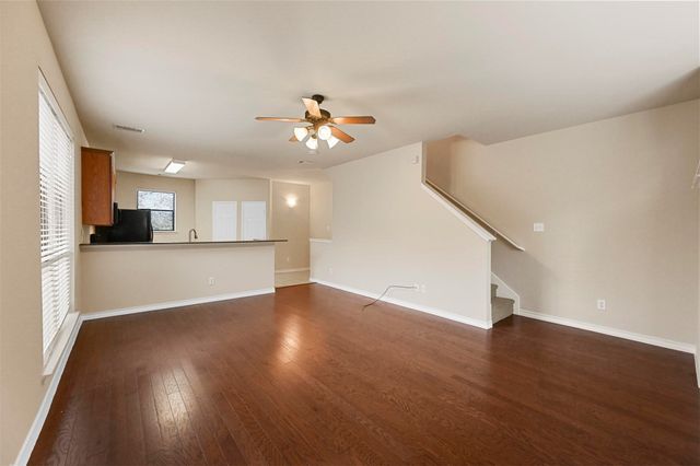 914 Glenn Crossett Street, Arlington, TX 76010