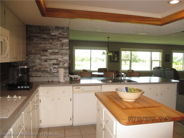 236 SHEPPARD Road NW, Lake Placid, FL 33852