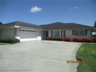 236 SHEPPARD Road NW, Lake Placid, FL 33852