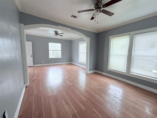 2917 Walnut Street, Greenville, TX 75401