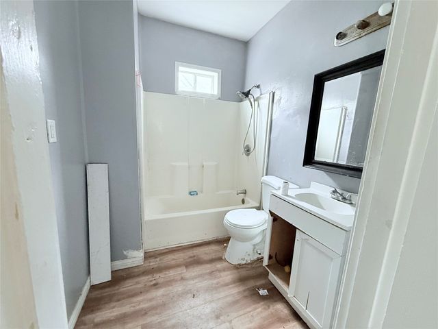 2917 Walnut Street, Greenville, TX 75401