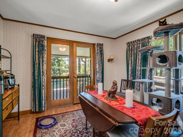 80 Fox Briar Drive, Columbus, NC 28722