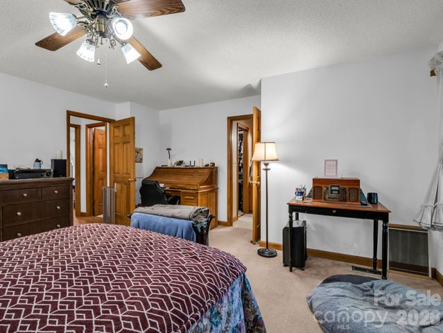 80 Fox Briar Drive, Columbus, NC 28722
