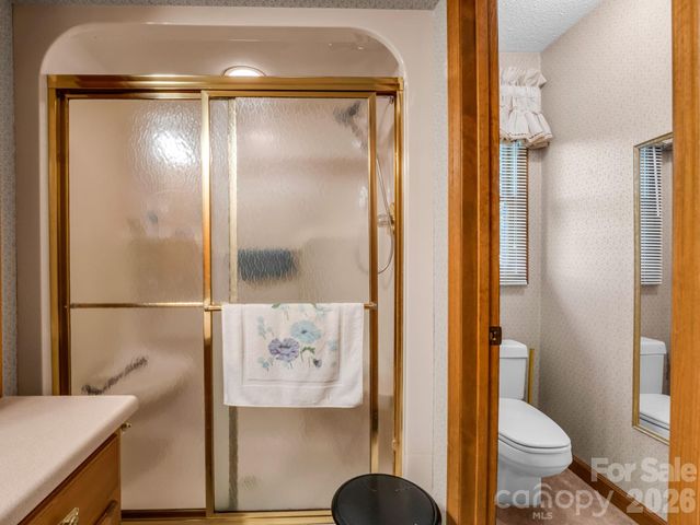 80 Fox Briar Drive, Columbus, NC 28722