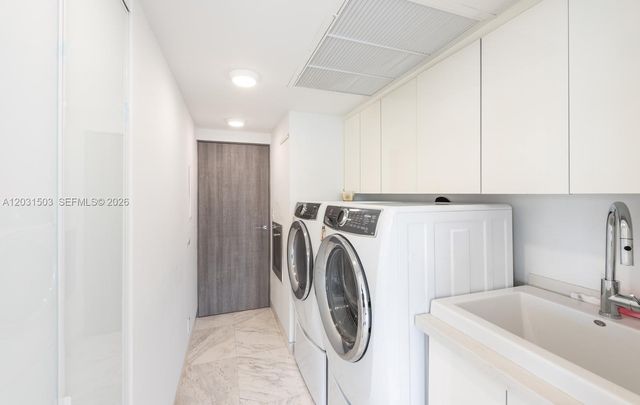 5660 Collins Avenue 14C, Miami Beach, FL 33140