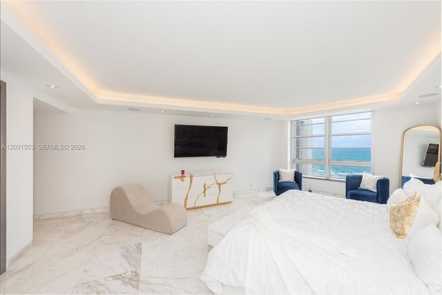5660 Collins Avenue 14C, Miami Beach, FL 33140