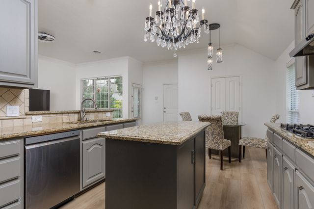 3704 Carmel Mountain Drive, Mckinney, TX 75070
