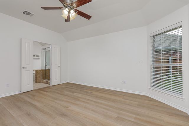 3704 Carmel Mountain Drive, Mckinney, TX 75070