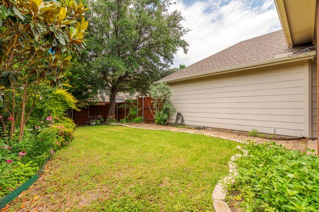3704 Carmel Mountain Drive, Mckinney, TX 75070