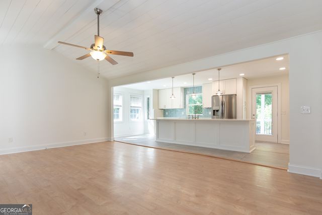 533 Arnold Mill Road, Woodstock, GA 30188