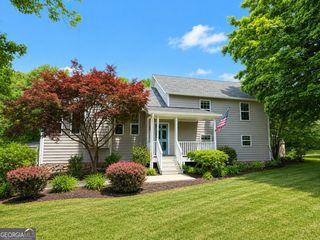 533 Arnold Mill Road, Woodstock, GA 30188