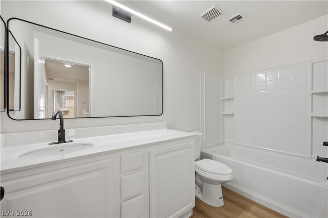 6255 West Arby Avenue 326, Las Vegas, NV 89118