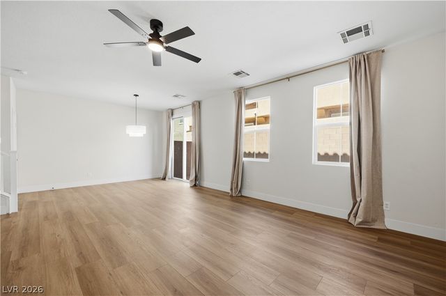 6255 West Arby Avenue 326, Las Vegas, NV 89118
