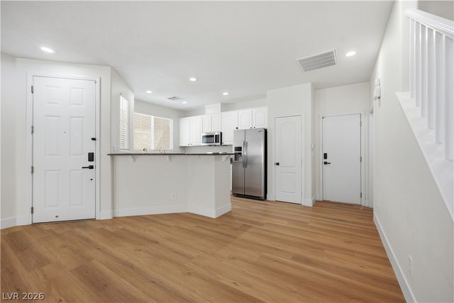 6255 West Arby Avenue 326, Las Vegas, NV 89118