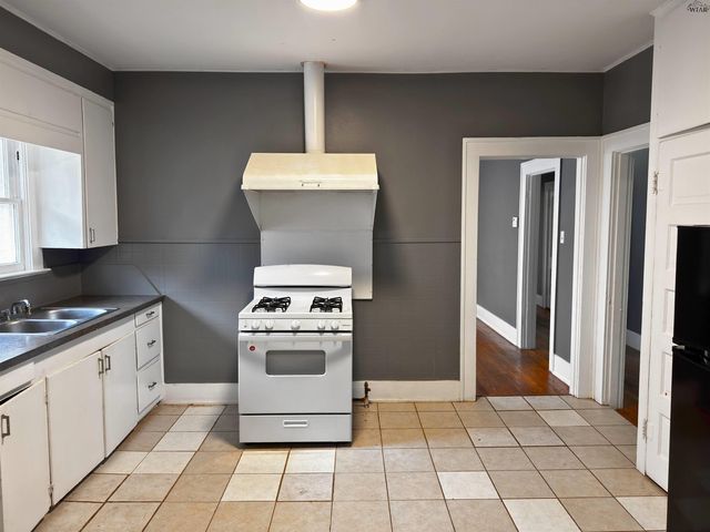 1705 PEARL AVENUE, Wichita Falls, TX 76301