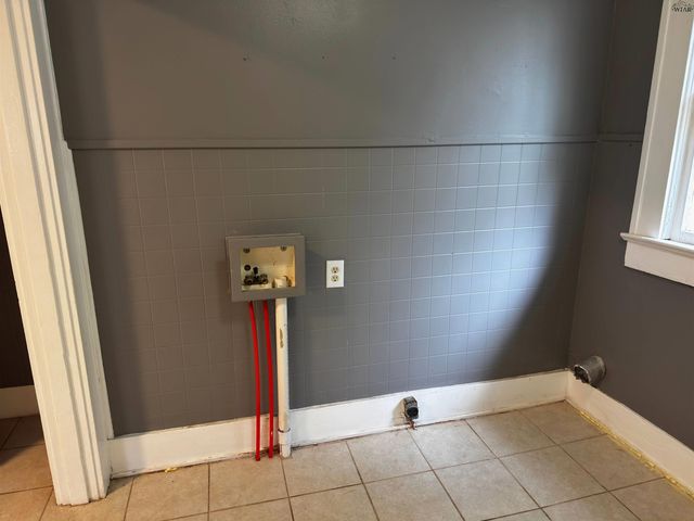 1705 PEARL AVENUE, Wichita Falls, TX 76301