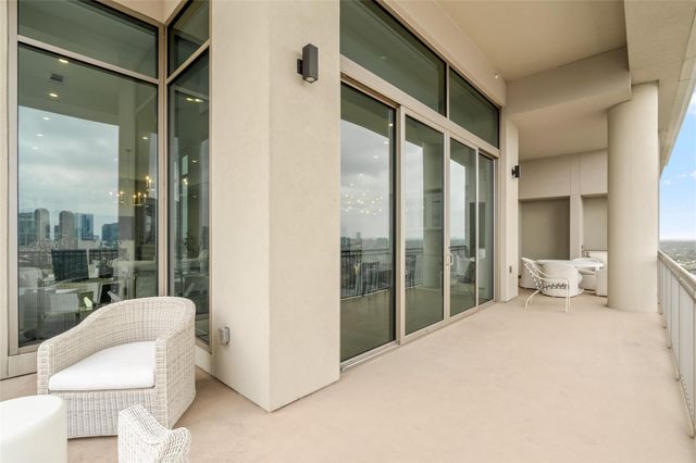 5656 San Felipe Street 1701, Houston, TX 77056