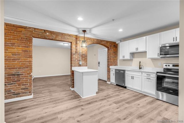 51 Russ Street 53A, Hartford, CT 06106