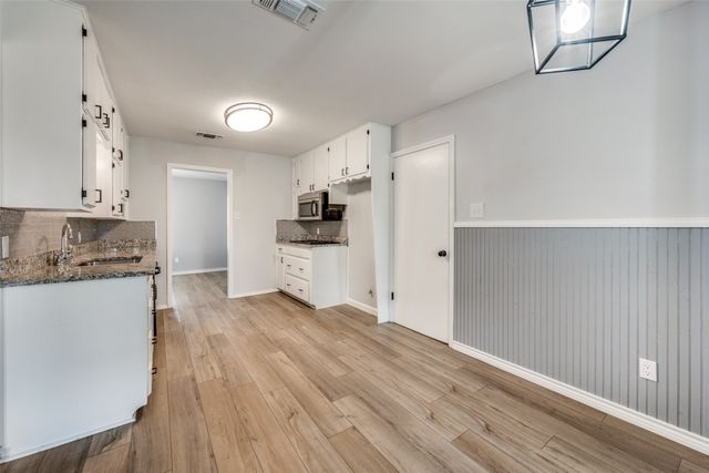 7404 Forrest Lane, North Richland Hills, TX 76182