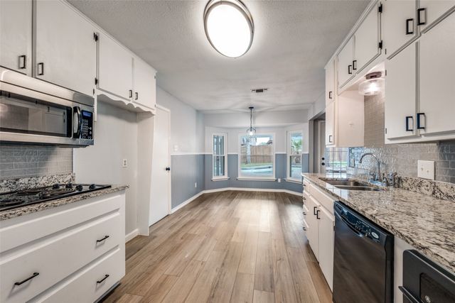 7404 Forrest Lane, North Richland Hills, TX 76182