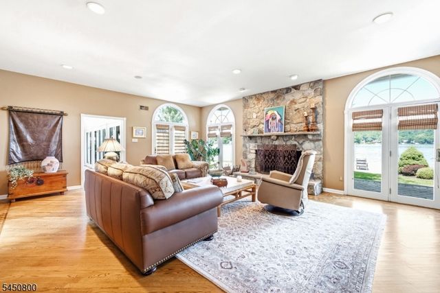 25 Balsam Pkwy, Sparta Twp., NJ 07871