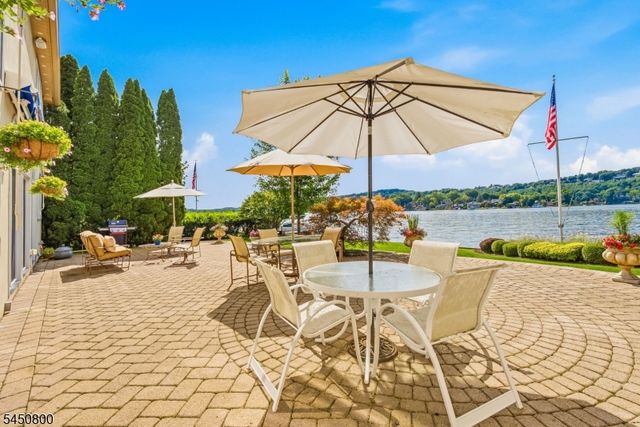 25 Balsam Pkwy, Sparta Twp., NJ 07871