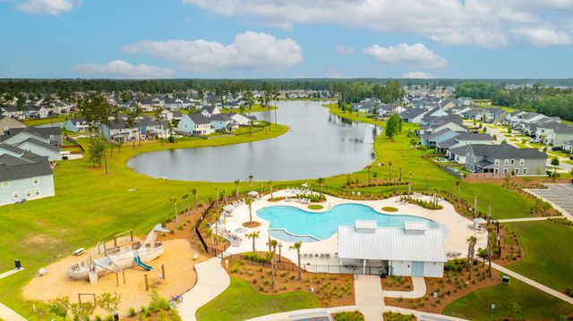 627 Macintyre Circle, Summerville, SC 29486