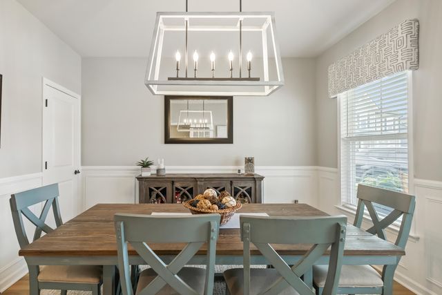 627 Macintyre Circle, Summerville, SC 29486