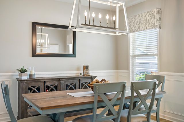 627 Macintyre Circle, Summerville, SC 29486