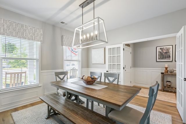 627 Macintyre Circle, Summerville, SC 29486