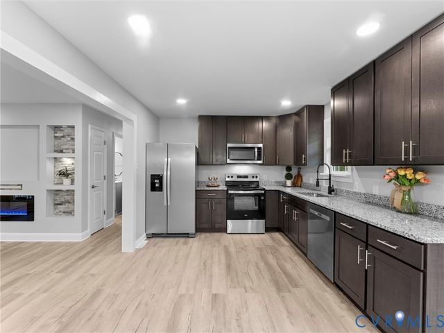 14705 Gatewood Rd, Dewitt, VA 23840