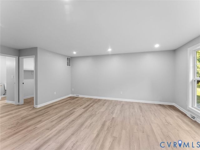 14705 Gatewood Rd, Dewitt, VA 23840