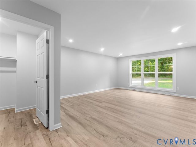14705 Gatewood Rd, Dewitt, VA 23840