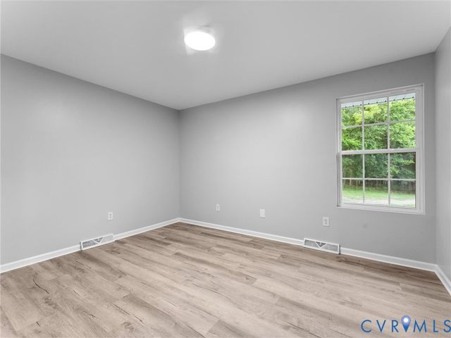 14705 Gatewood Rd, Dewitt, VA 23840