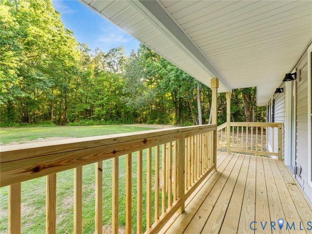 14705 Gatewood Rd, Dewitt, VA 23840