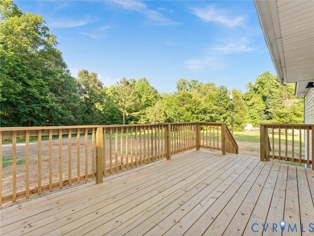 14705 Gatewood Rd, Dewitt, VA 23840