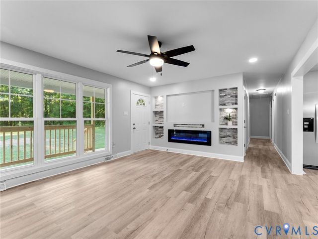 14705 Gatewood Rd, Dewitt, VA 23840