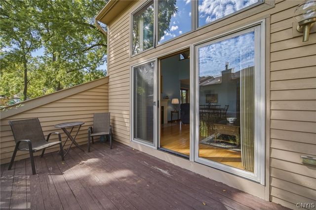 212 White Heron Circle, Manlius, NY 13066