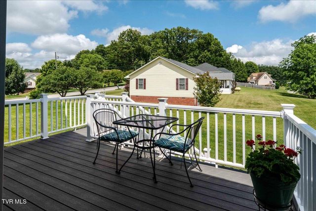 11 Vesta Sue Court, Jonesborough, TN 37659