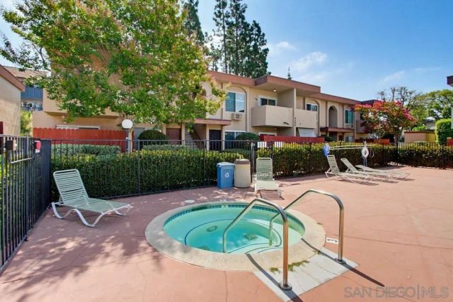 9598 Carroll Canyon 266, San Diego, CA 92126