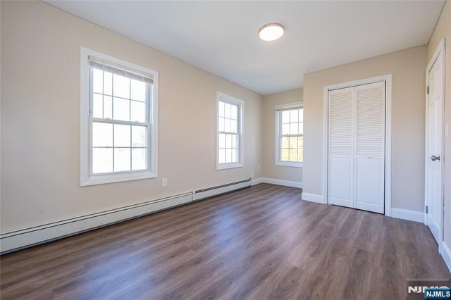 238 Van Avenue, Pompton Lakes, NJ 07442