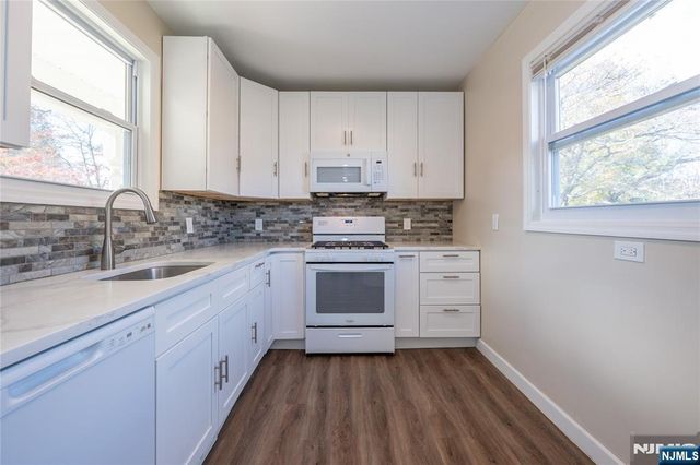 238 Van Avenue, Pompton Lakes, NJ 07442