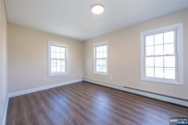 238 Van Avenue, Pompton Lakes, NJ 07442