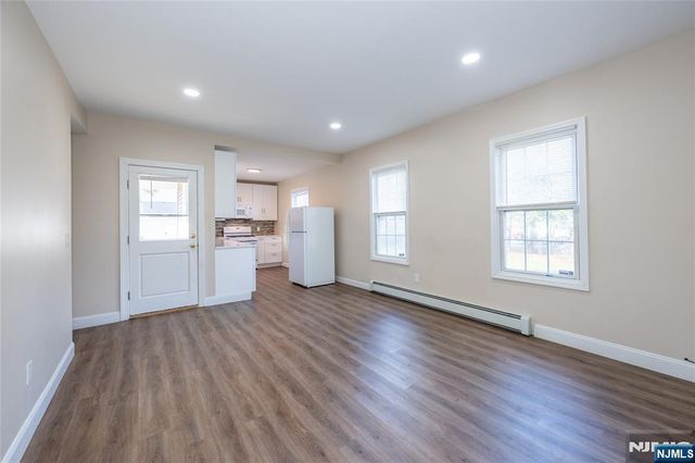 238 Van Avenue, Pompton Lakes, NJ 07442