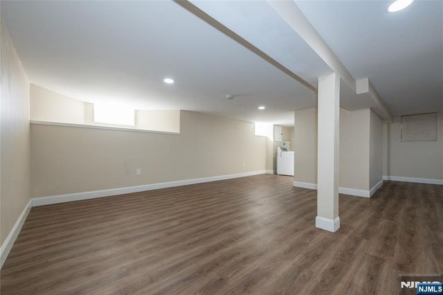 238 Van Avenue, Pompton Lakes, NJ 07442