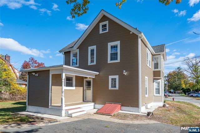 238 Van Avenue, Pompton Lakes, NJ 07442