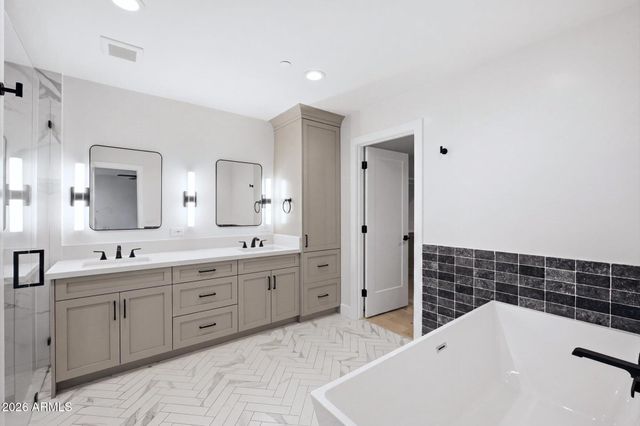 8584 E VIA DE DORADO --, Scottsdale, AZ 85258