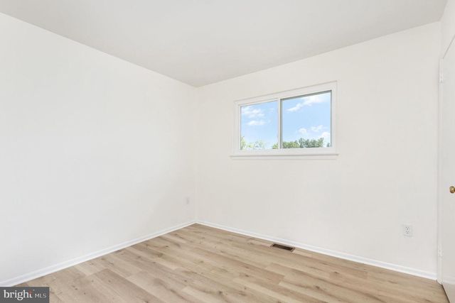 4216 HIGH RIDGE RD, Haymarket, VA 20169