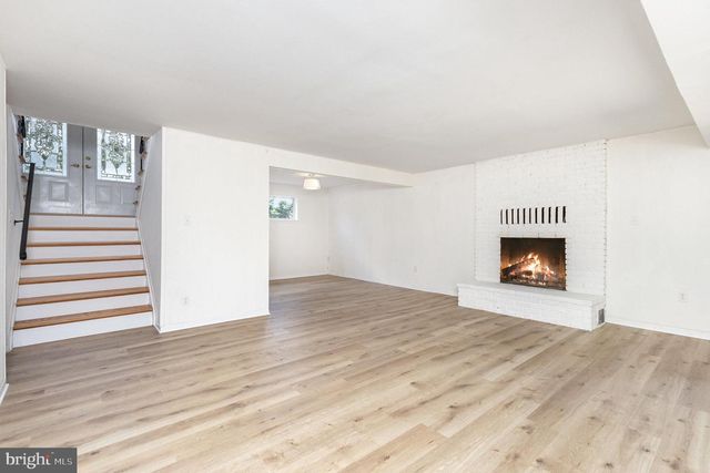 4216 HIGH RIDGE RD, Haymarket, VA 20169