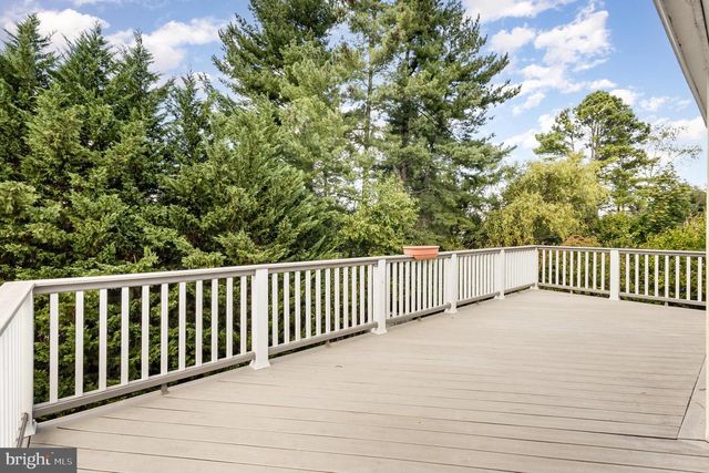 4216 HIGH RIDGE RD, Haymarket, VA 20169